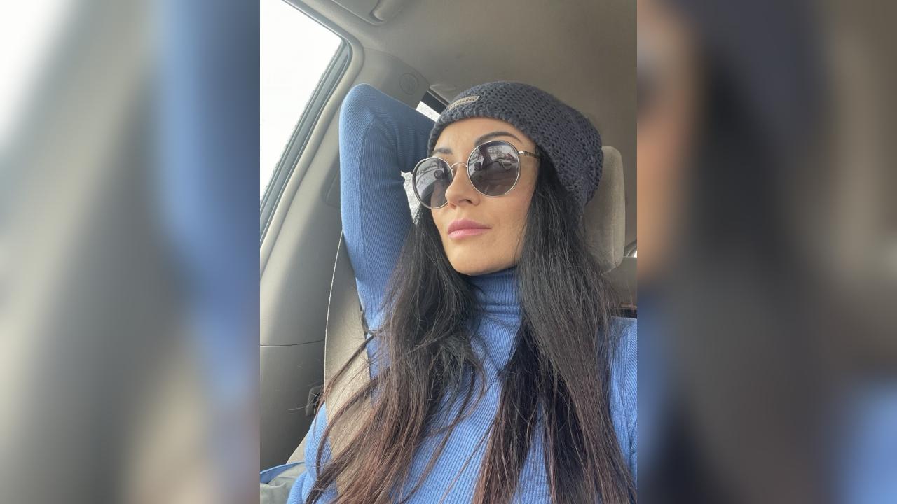 Webcam chat profile for Auremys: Outfits