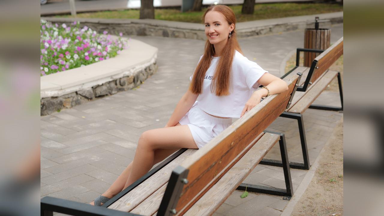 Webcam chat profile for CathyFloren: Travel