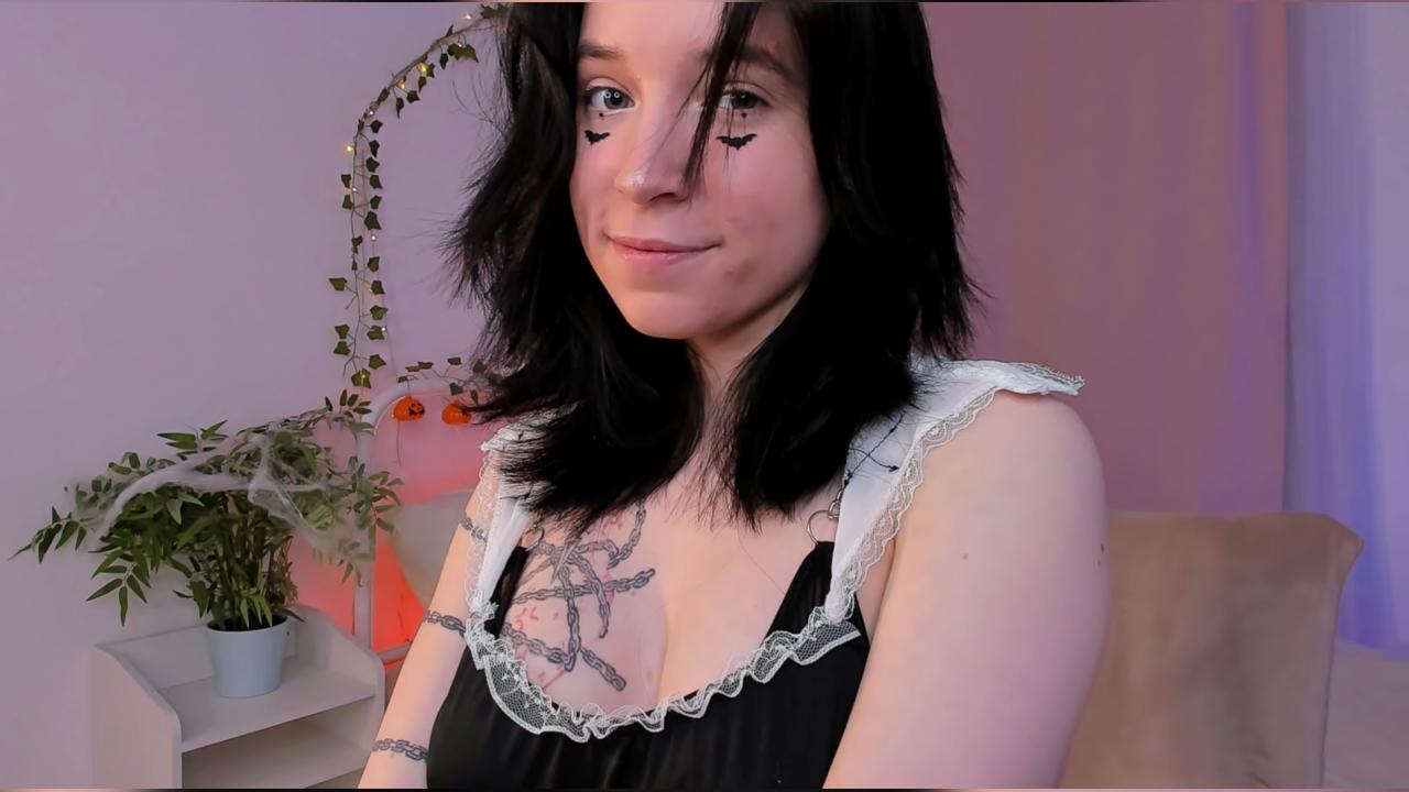 Webcam chat profile for lilithlunna: Leather