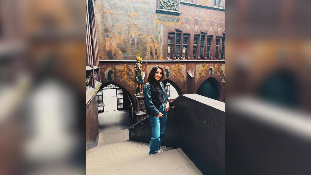 Webcam chat profile for Ellisol: Outfits