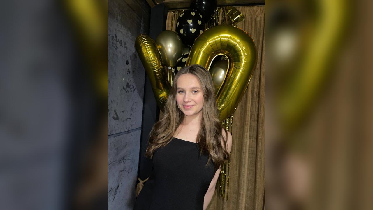 Webcam chat profile for MissPhantom: Outfits