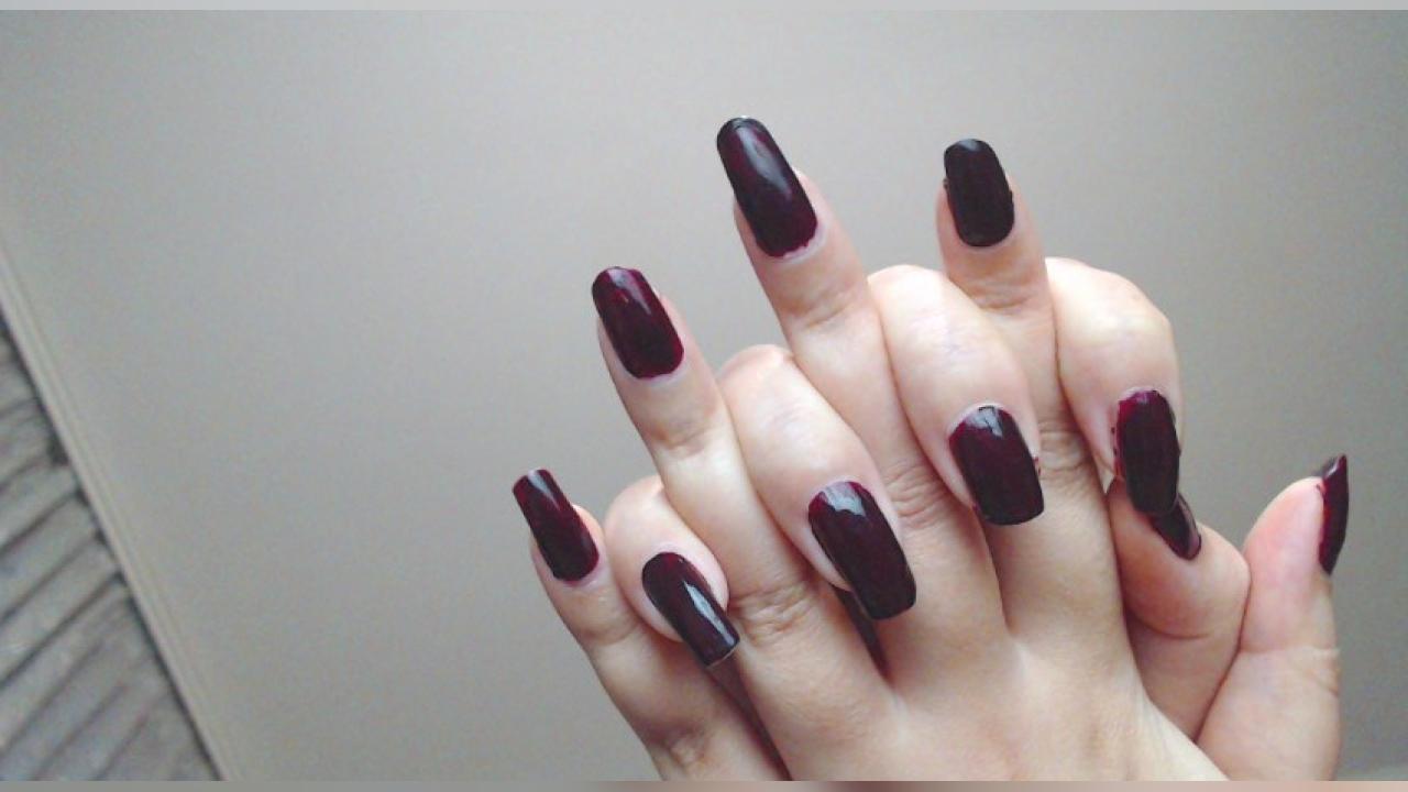 Webcam chat profile for LuckyLilu: Legs, feet & shoes