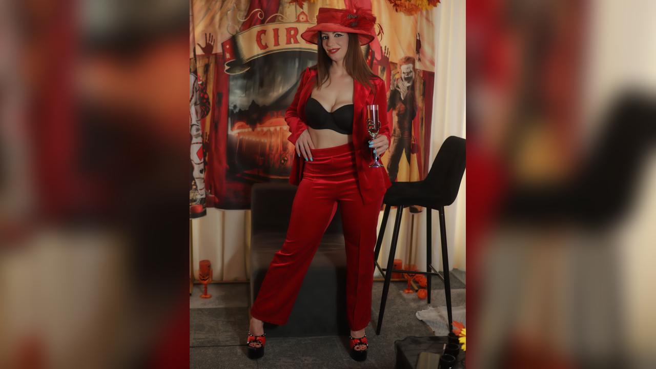 Webcam chat profile for LilithReys: Dominatrix