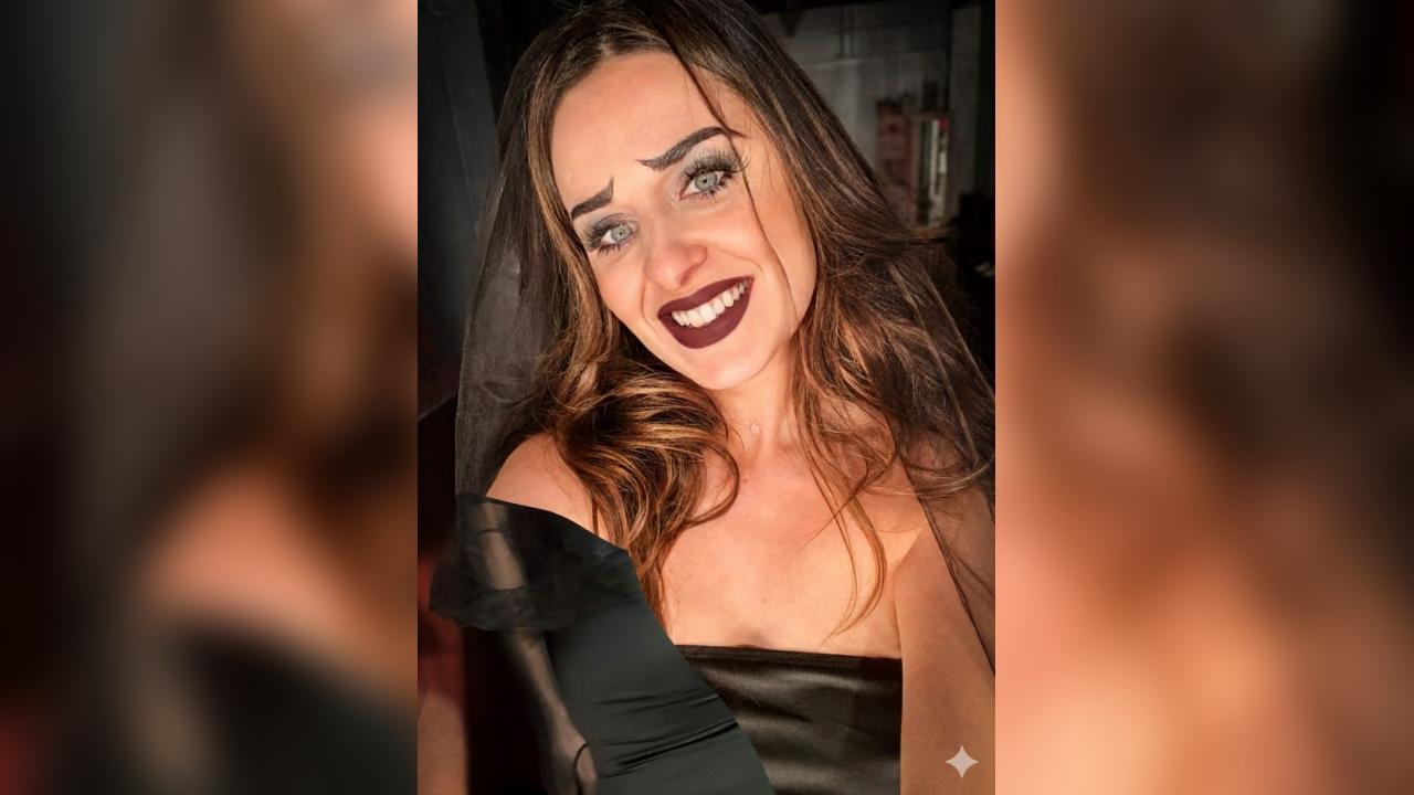 Webcam chat profile for MissSofi: Outfits