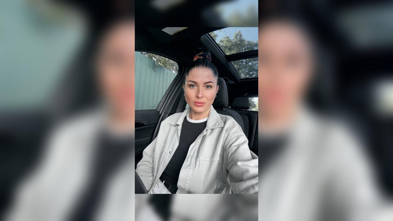 Webcam chat profile for Kitttene: Outfits