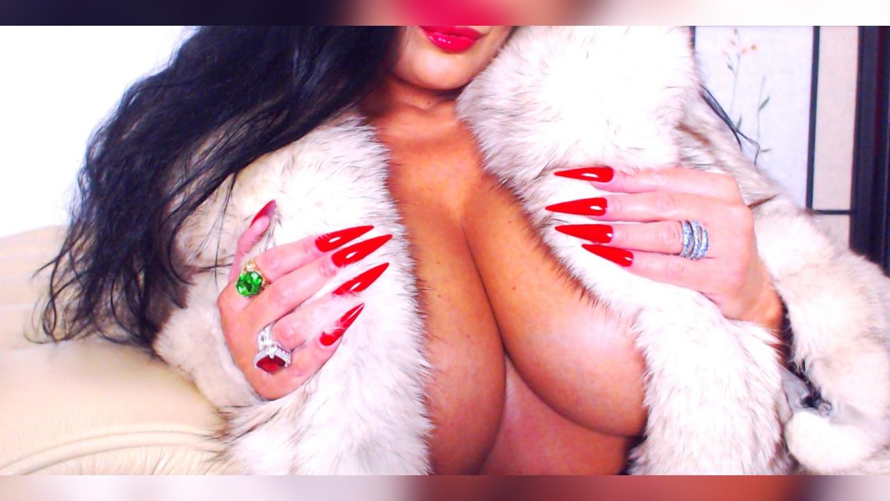 Webcam chat profile for HotGabrielle: Dominatrix