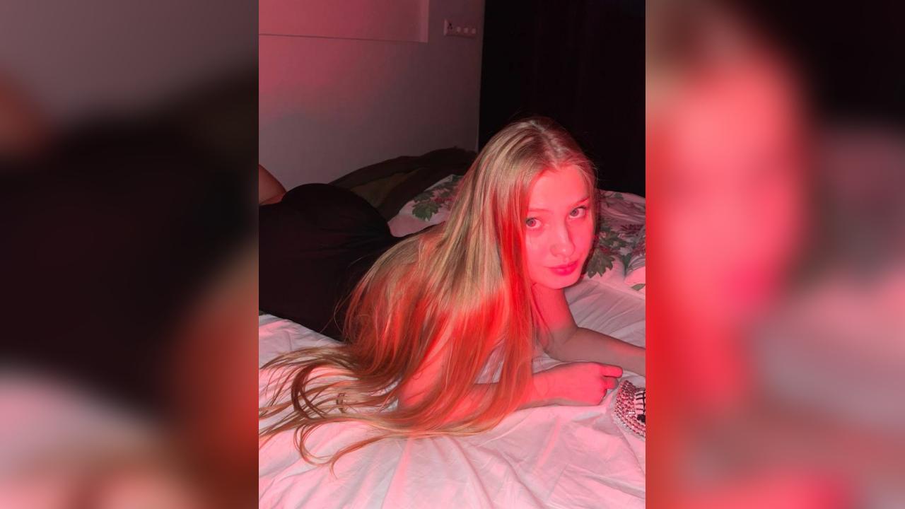 Webcam chat profile for Scarlett: Ask about my Hobbies