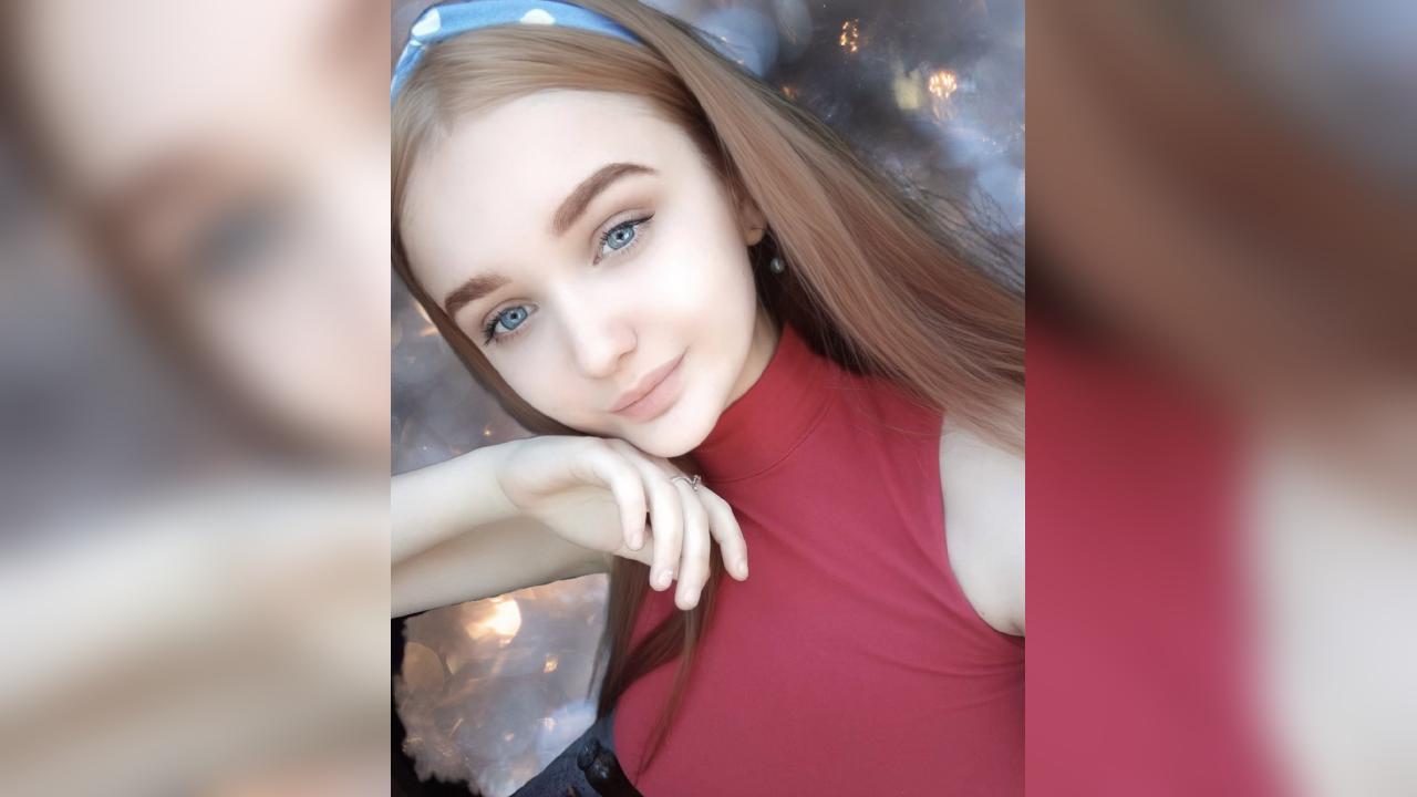 Webcam chat profile for BrightSun: Cooking