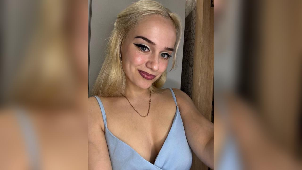 Webcam chat profile for Li5la: Ask about my other activities