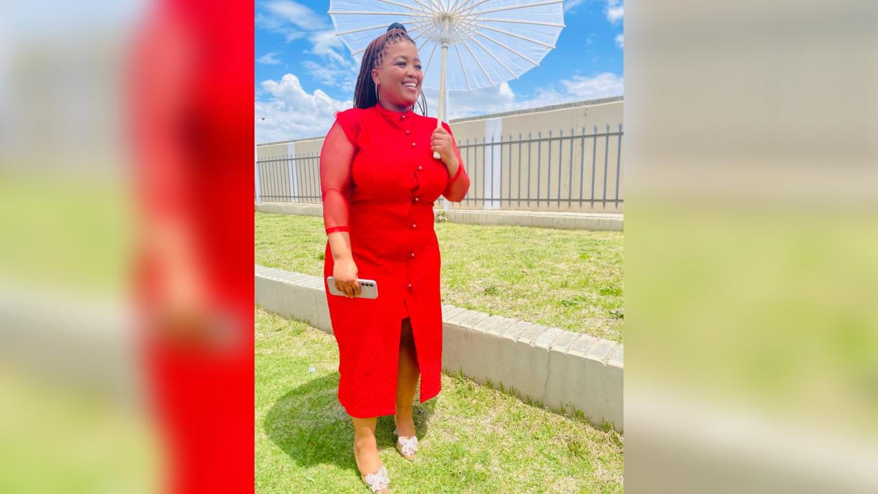 Webcam chat profile for CurvyGoddess: Latex & rubber