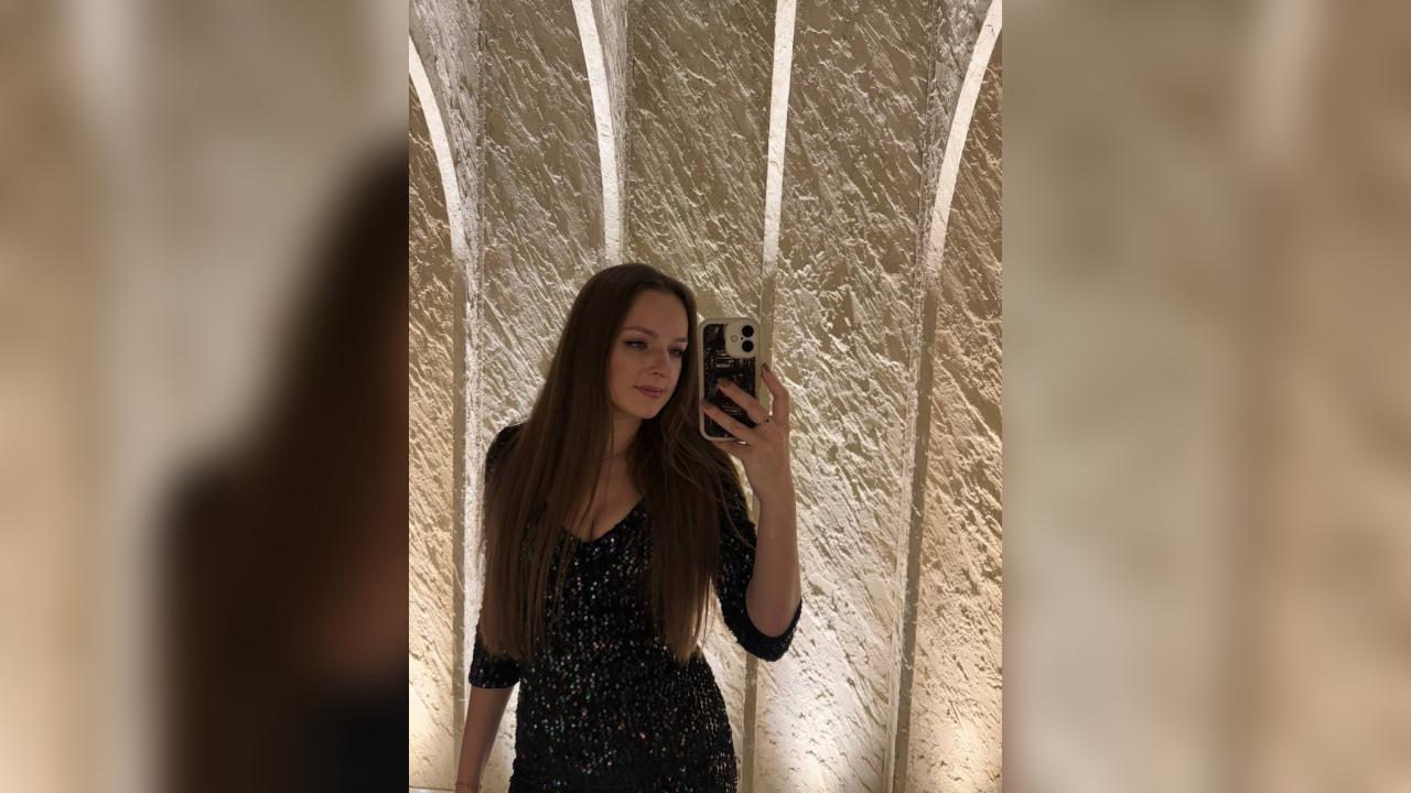 Webcam chat profile for Nyssa: Ask about my Hobbies