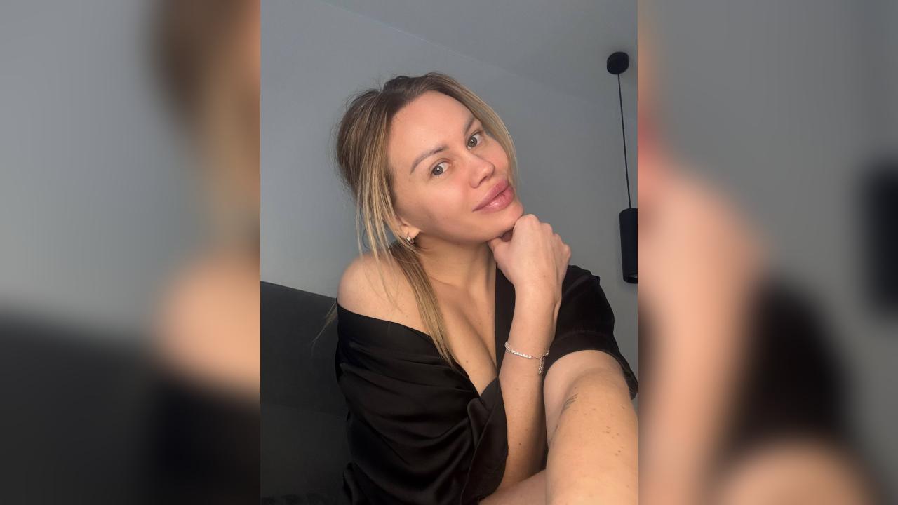 Webcam chat profile for Terezza: Ask about my Hobbies