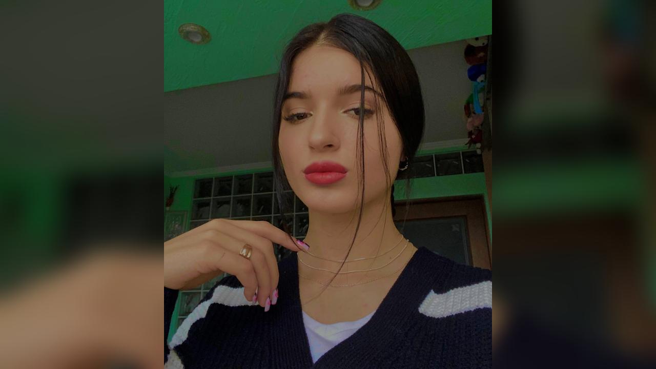 Webcam chat profile for IvoryRose: Outfits