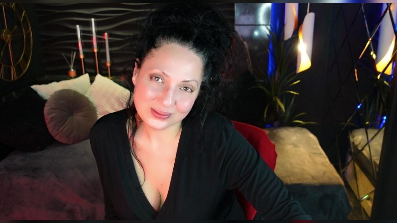 Webcam chat profile for AnitaMuse: Latex & rubber