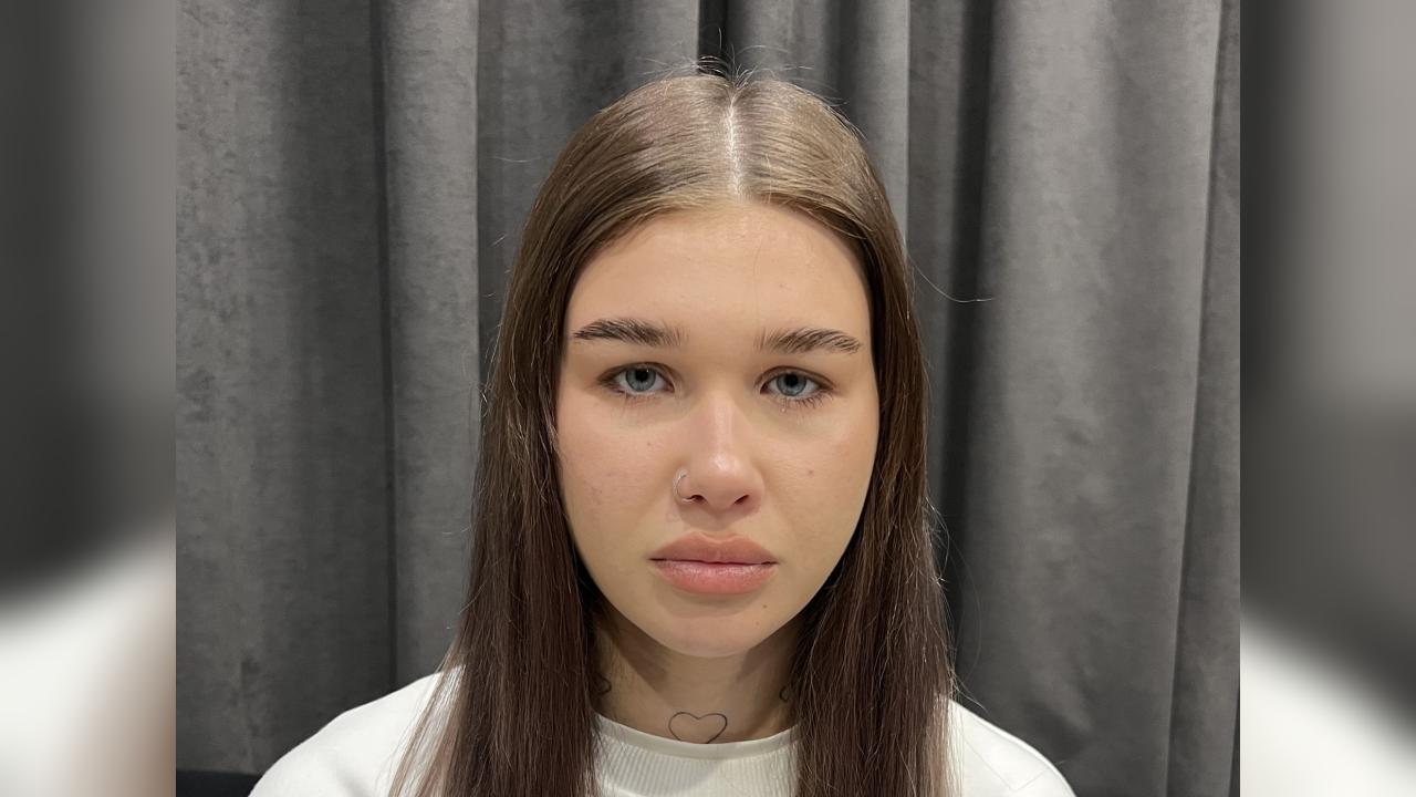 Webcam chat profile for HanaT89: Legs, feet & shoes