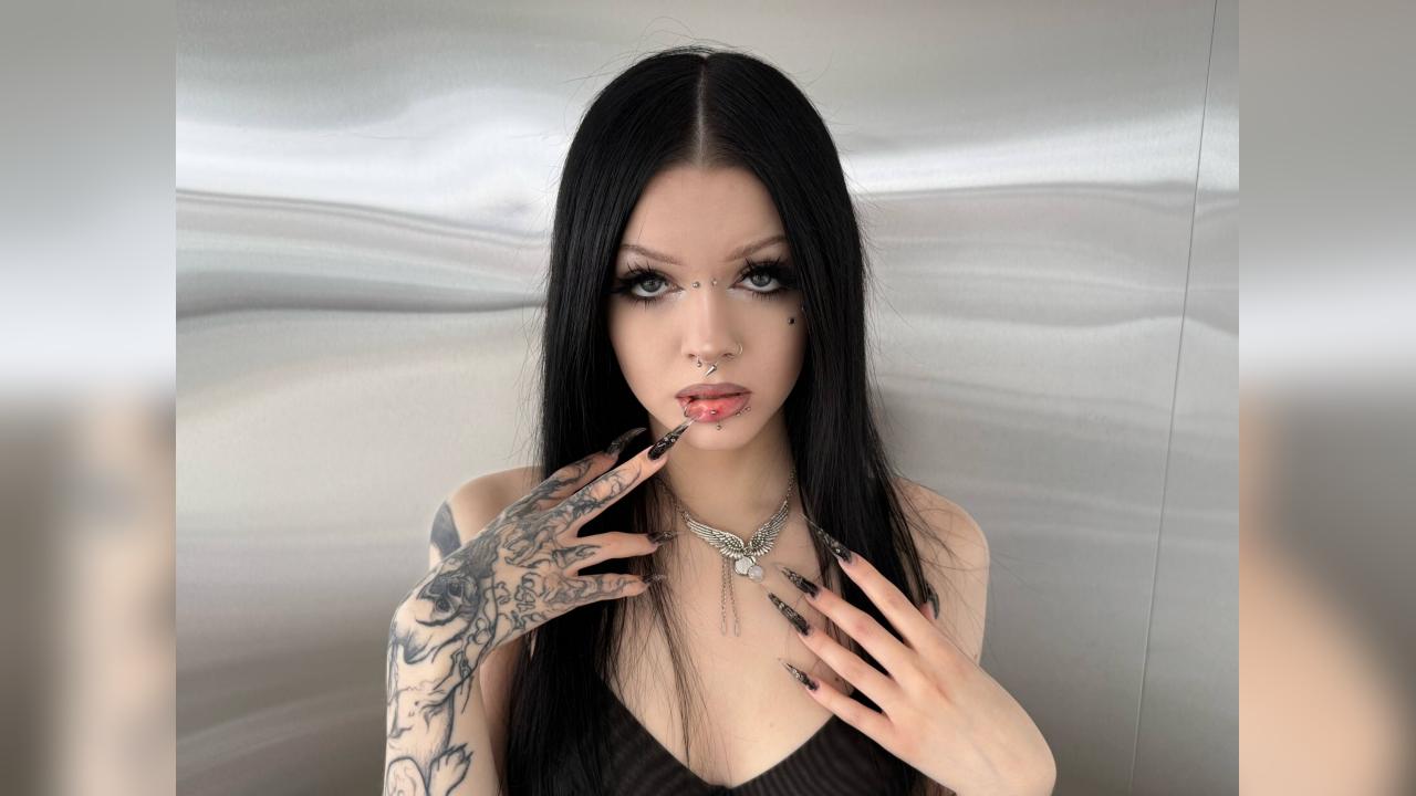 NoraAddams