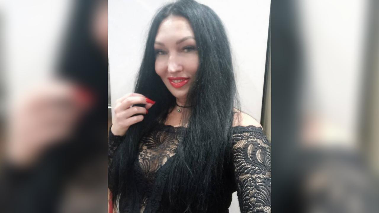 693RosyAura
