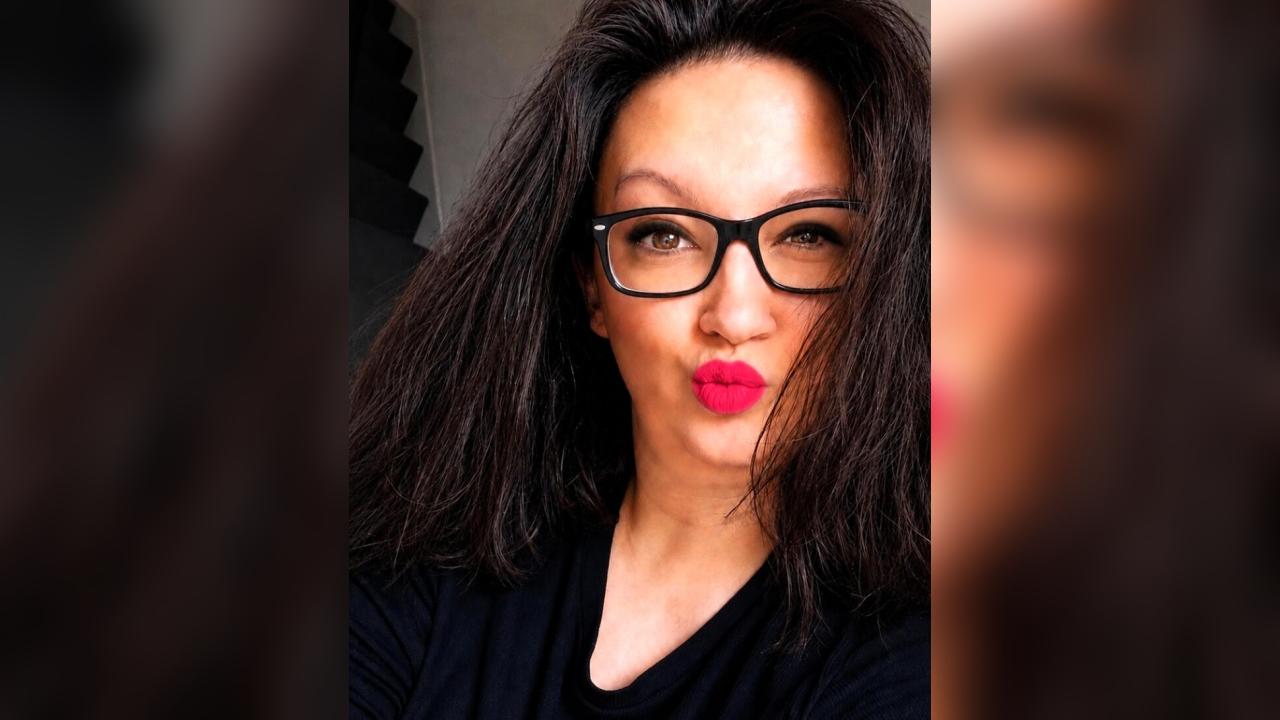 Webcam chat profile for MisssCutiePieXO: Glasses