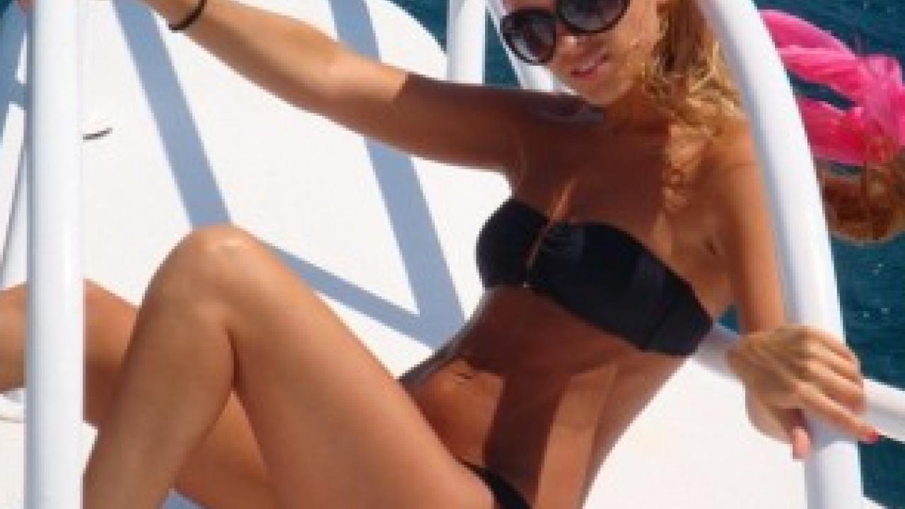 Webcam chat profile for Glamourous
