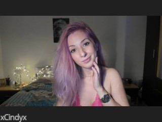 Image of cam model xCindyx from CamContacts