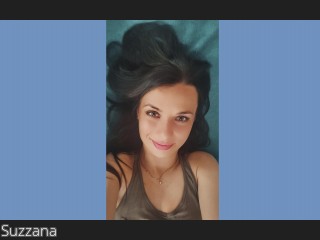 Image of cam model Suzzana from CamContacts