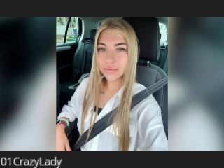 Image of cam model 01CrazyLady from CamContacts