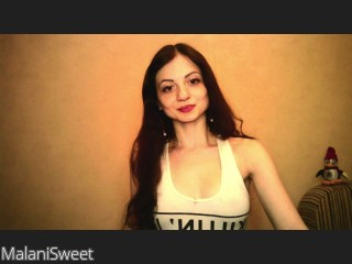 Image of cam model MalaniSweet from CamContacts