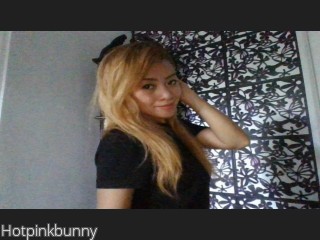 Webcam model Hotpinkbunny from CamContacts