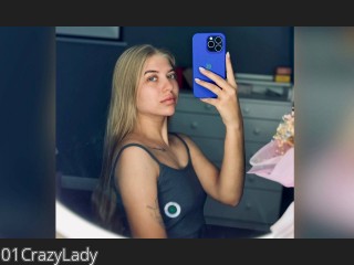 Image of cam model 01CrazyLady from CamContacts