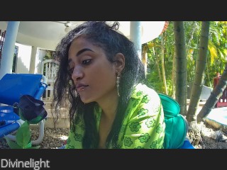 Image of cam model Divinelight from CamContacts