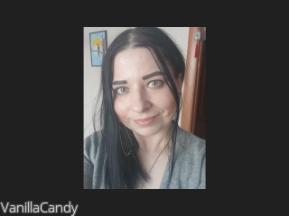 Image of cam model VanillaCandy from CamContacts