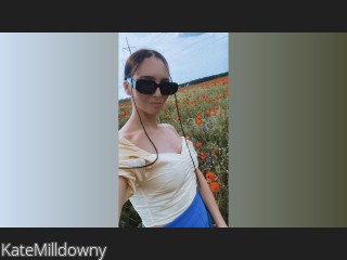 Image of cam model KateMilldowny from CamContacts