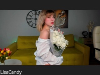 Image of cam model LisaCandy from CamContacts
