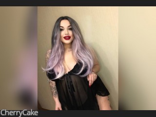 Image of cam model CherryCake from CamContacts