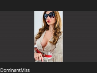 Image of cam model DominantMiss from CamContacts