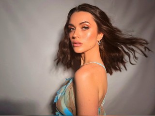 Visit Novira profile