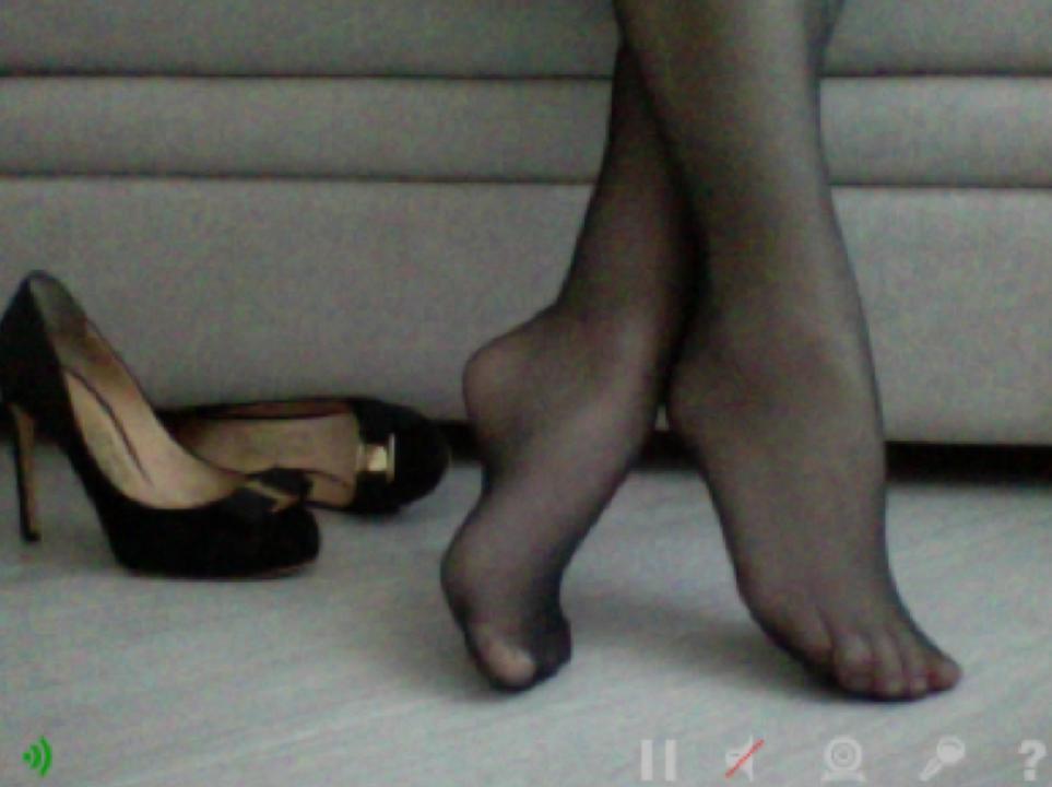 Webcam chat profile for UkBeddable: Legs, feet & shoes