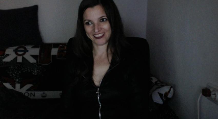 Webcam chat profile for dimitra: Dominatrix