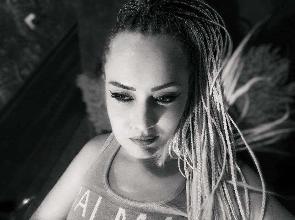 Webcam chat profile for SweetGalateja: Dominatrix