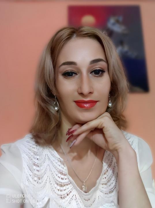 Webcam chat profile for WowWomann