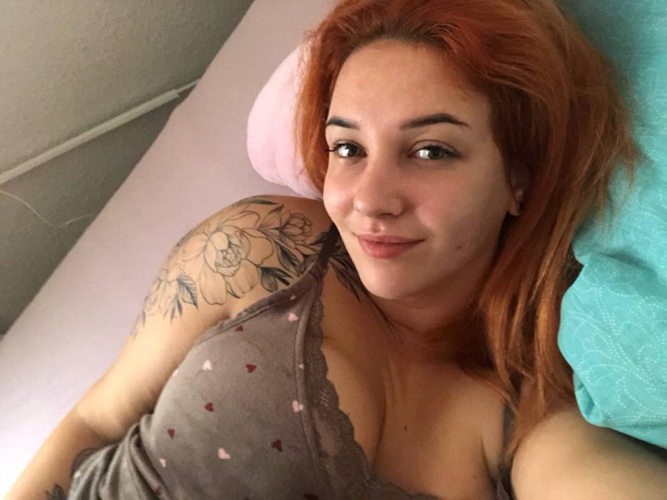 Webcam chat profile for Lampinada: Ask about my Hobbies