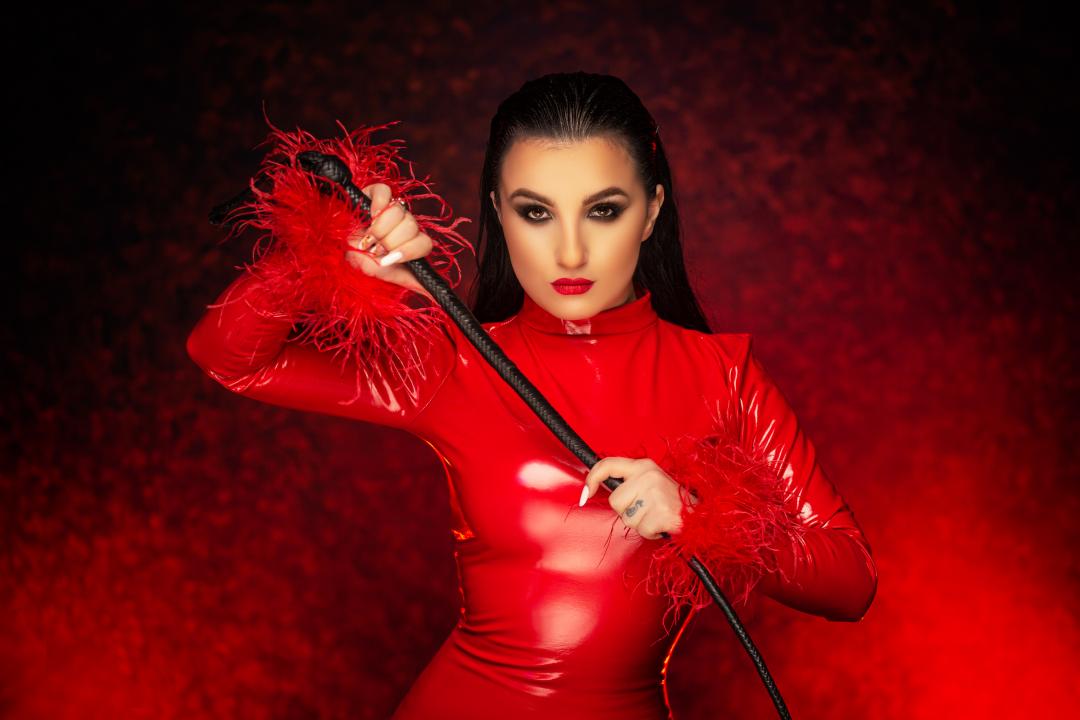 Webcam chat profile for VivianArwen: Dominatrix