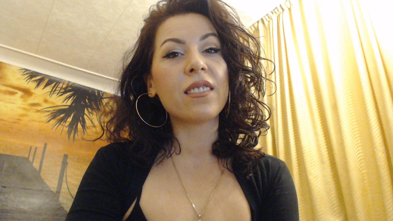 Webcam chat profile for mayadulce: Role playing