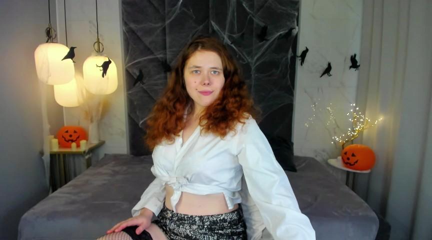 Webcam chat profile for SophiePure: Bondage & discipline