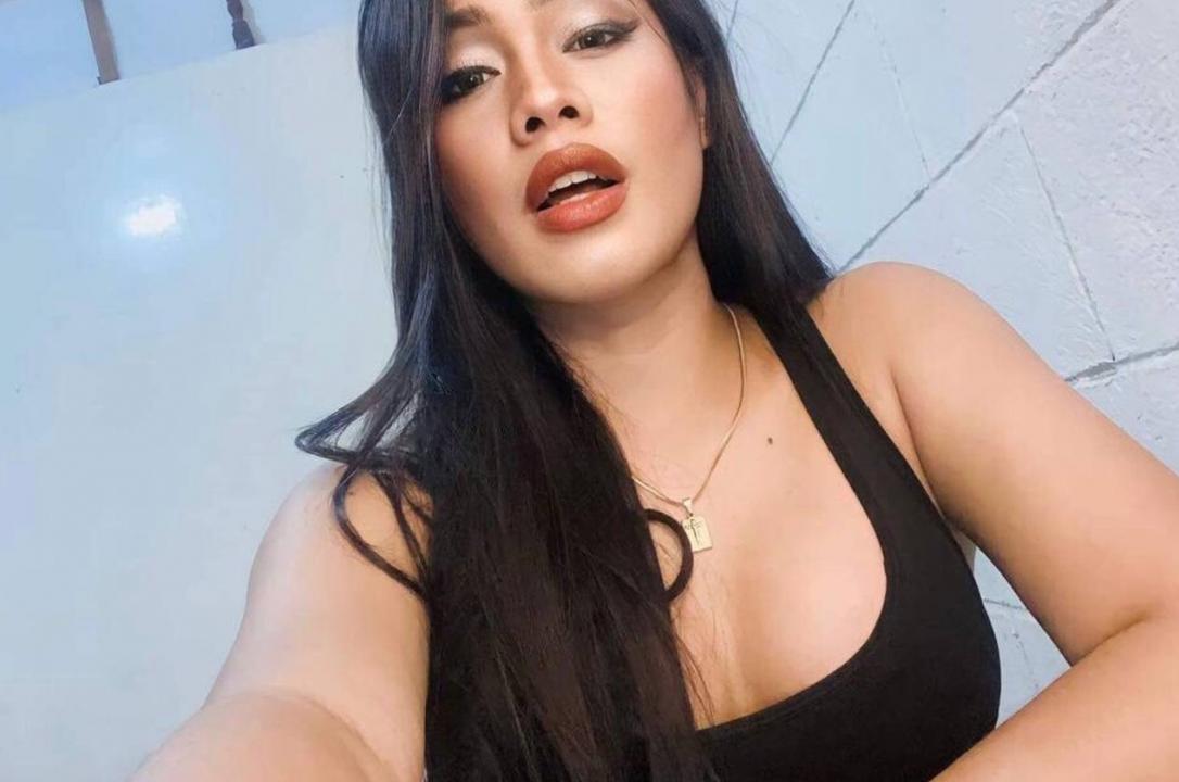 Webcam chat profile for WildCayleigh: Dominatrix