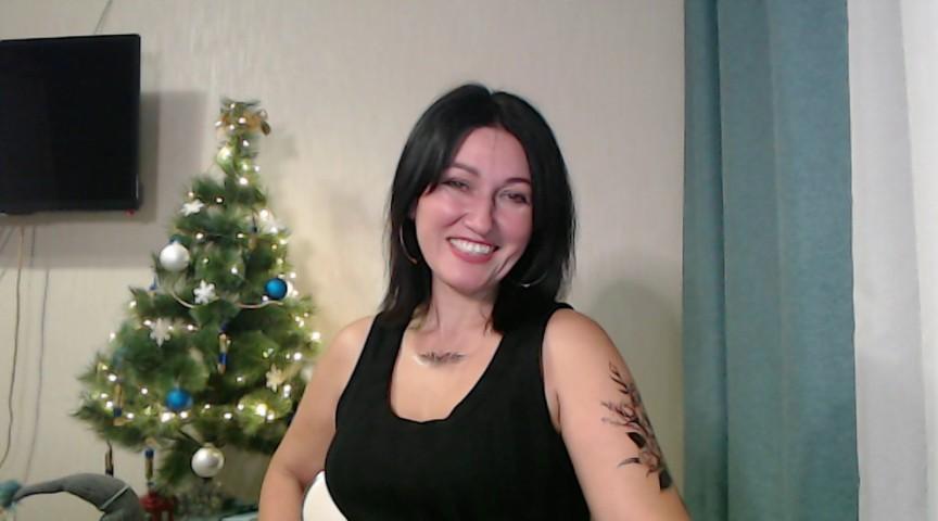 Webcam chat profile for MariamLu: Dancing