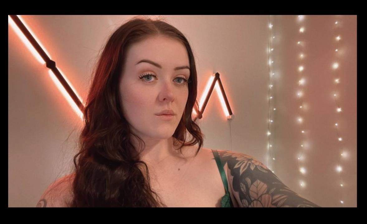 Webcam chat profile for MissSkyeSugar: Bondage & discipline