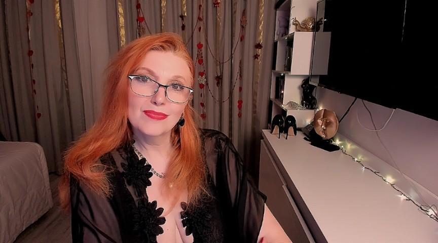 Webcam chat profile for AlmaZx: Dominatrix