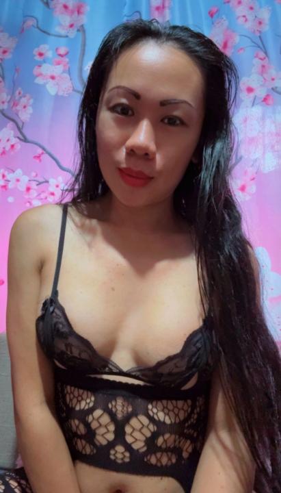 Webcam chat profile for AsianExotica: Jerking off