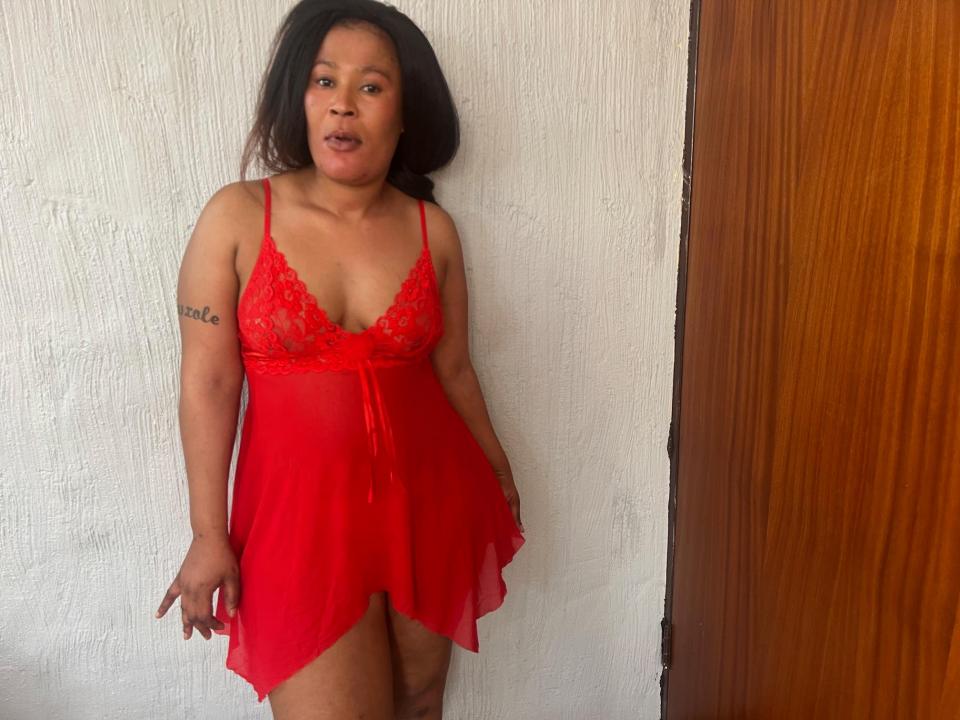 Webcam chat profile for ThickLeeYonce: Bondage & discipline